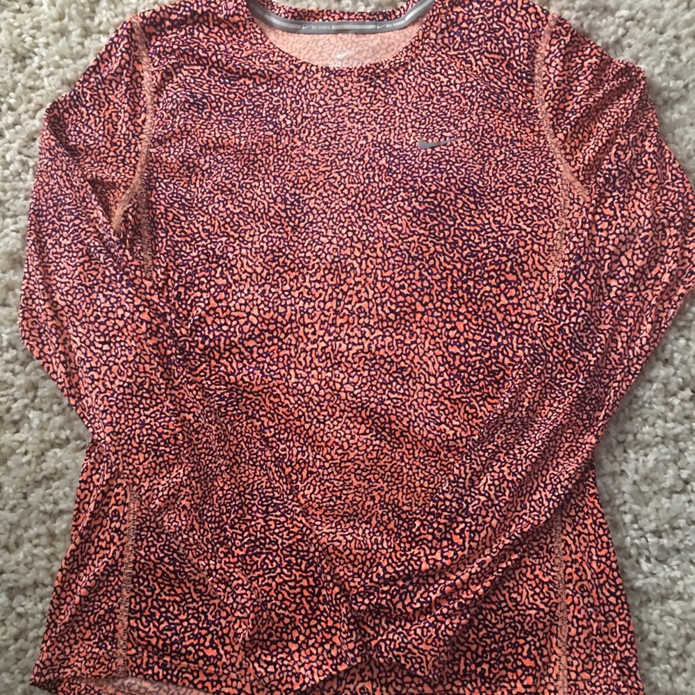 Women’s Nike long sleeve